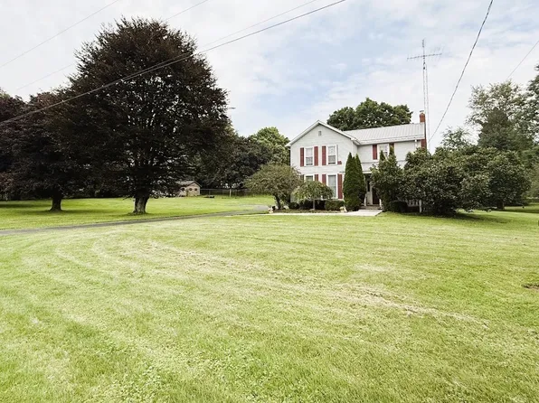 49 Riley Rd, Greenville, PA 16125
