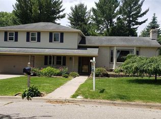 336 Seminole Rd, Janesville, WI 53545