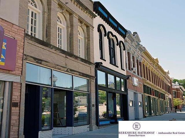 1st image of 517 1/2 Main St