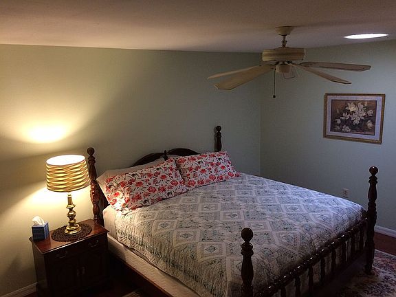 3rd image of 883 Country Club Cir #60