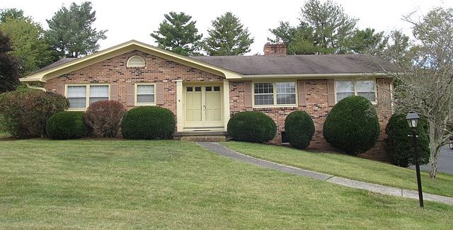 1st image of 835 N 16th St