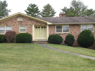 835 N 16th St, Wytheville, VA 24382