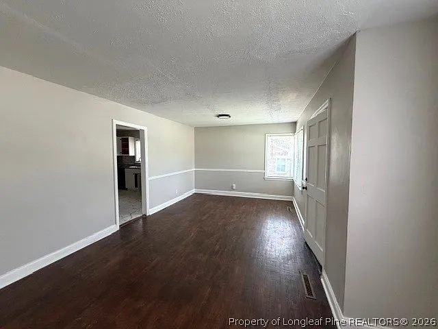 909 Sandalwood Dr — Photo 7