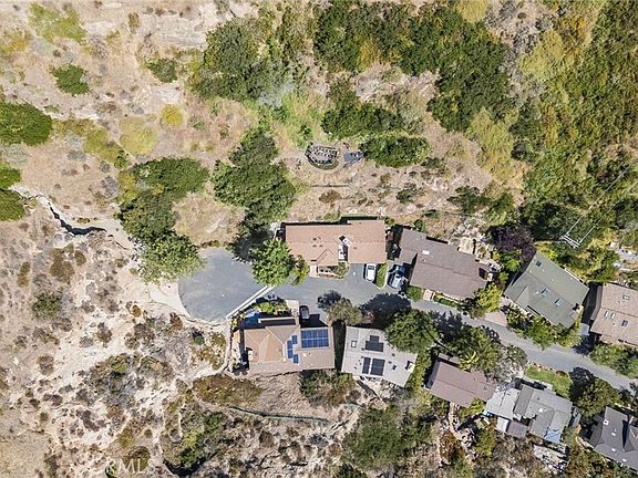 2nd image of 2073 Hidden Valley Canyon Rd