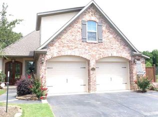 4724 Taldon Ln, Benton, LA 71006