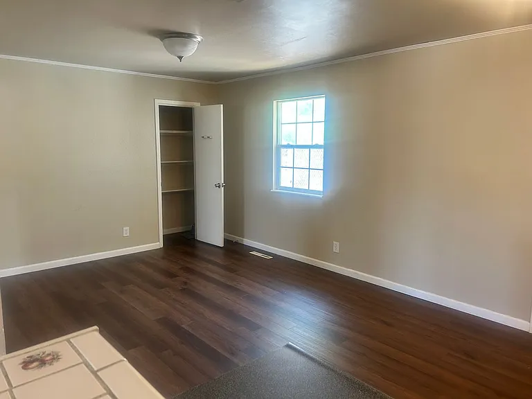 84A Rose Dr — Photo 10