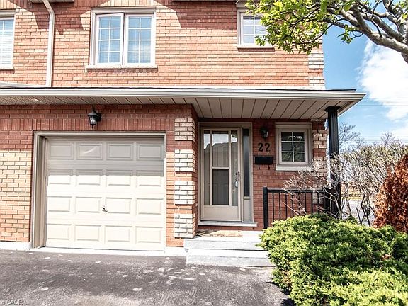2nd image of 255 Mount Albion Rd #22