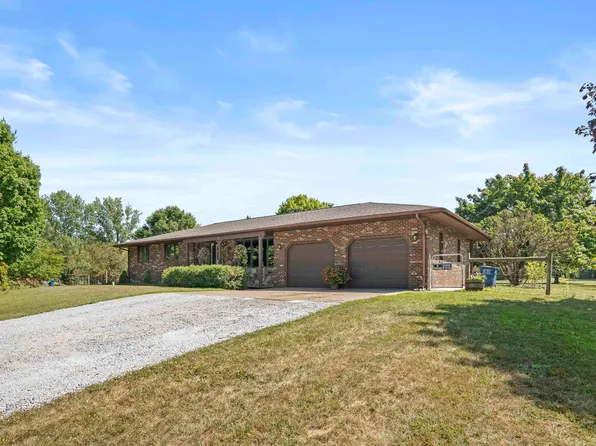 6674 E Division Rd, Mill Creek, IN 46365