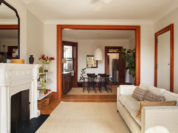 156 Prospect Park West image 2 of 10
