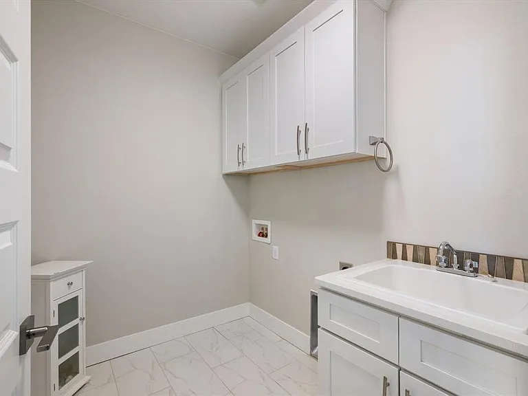 3590 Orchard St — Photo 37