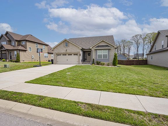 4th image of 1317 Harmon Ln