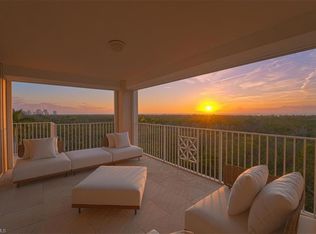 6597 Nicholas BLVD #601, NAPLES, FL 34108