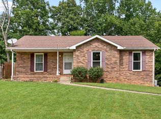 2919 Charlie Sleigh Rd, Woodlawn, TN 37191