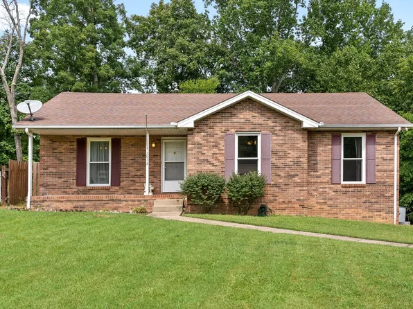 2919 Charlie Sleigh Rd, Woodlawn, TN 37191