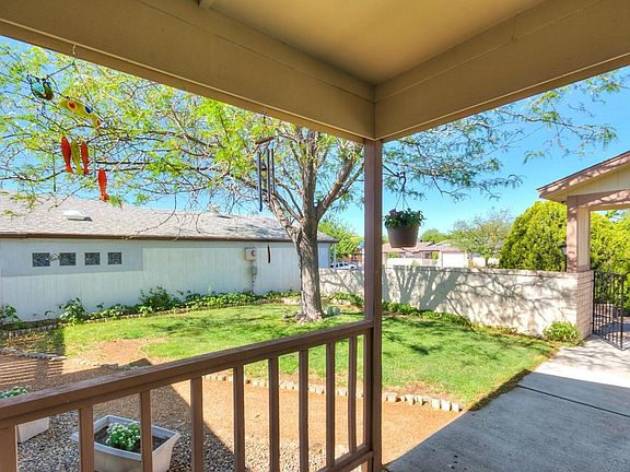 DSC_5889_90_91_92_93