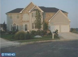 7 Muirfield Ct, Westampton, NJ 08060