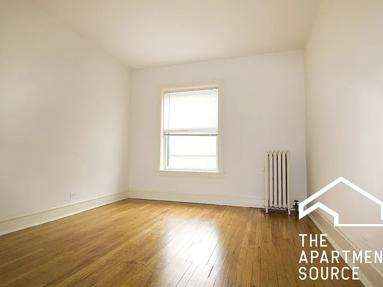 536 Hinman Ave #N3 — Photo 2