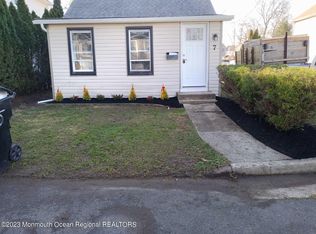 7 Fielding Ave, Middletown, NJ 07748