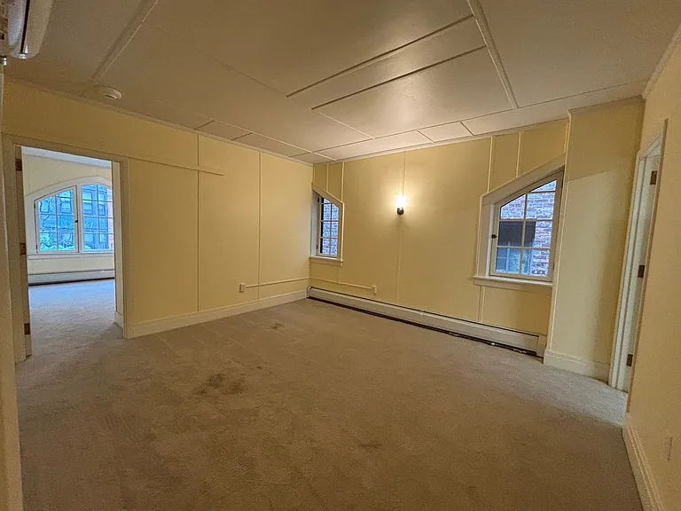 310 Montgomery Street — Photo 23