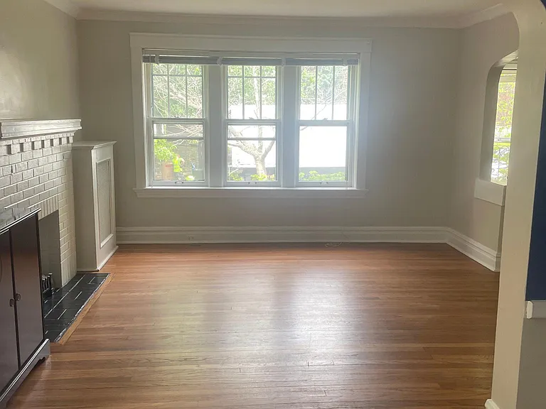 5244 Bancroft Ave #2 — Photo 5