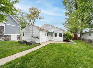 9107 W End Dr, Portage, MI 49002