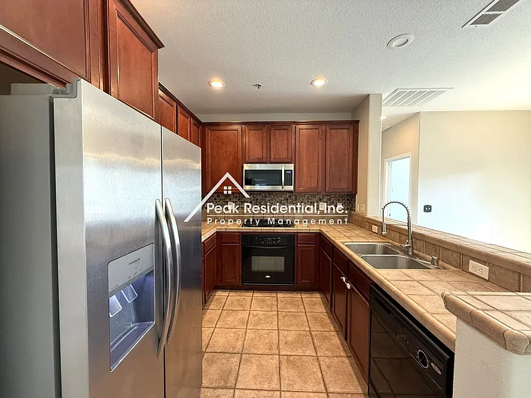 3301 N Park Dr #2511 — Photo 10