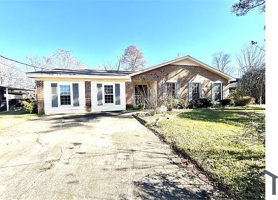 1st image of 4451 Lawnwood Dr
