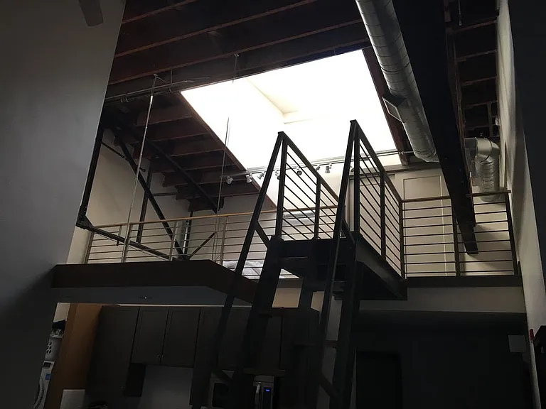 Congress Lofts — Photo 17