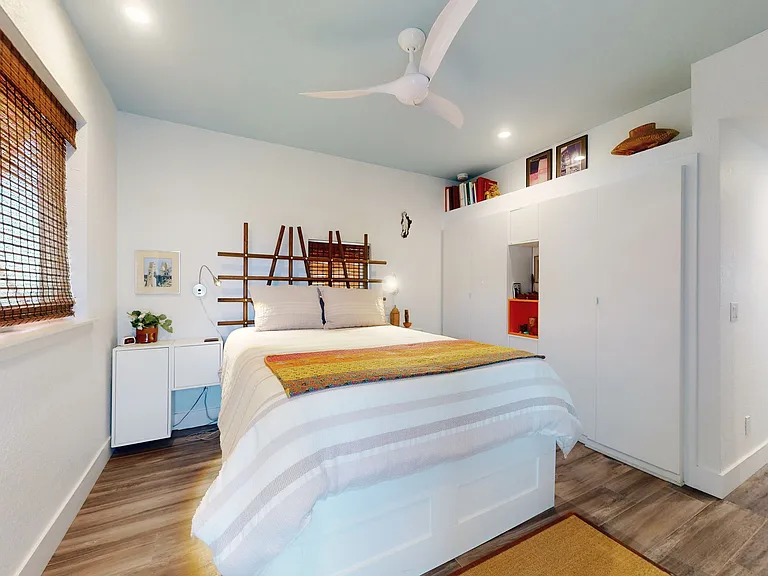 29-web-or-mls-901-sheepshead-ave_03132025