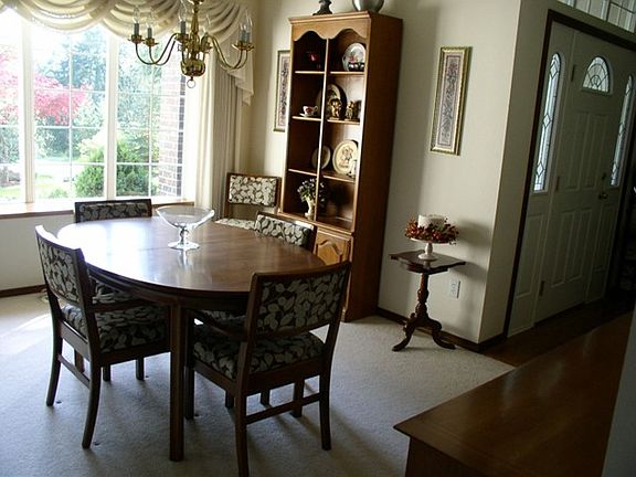 5th image of 16723 Marine Dr