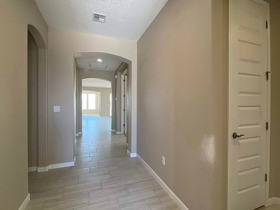 Welcome to 6320 Acadia