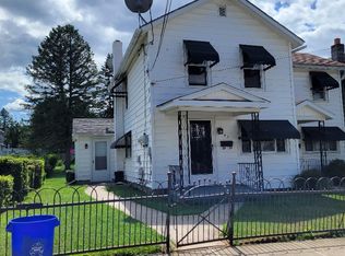 97 Center St #97, Pittston, PA 18640