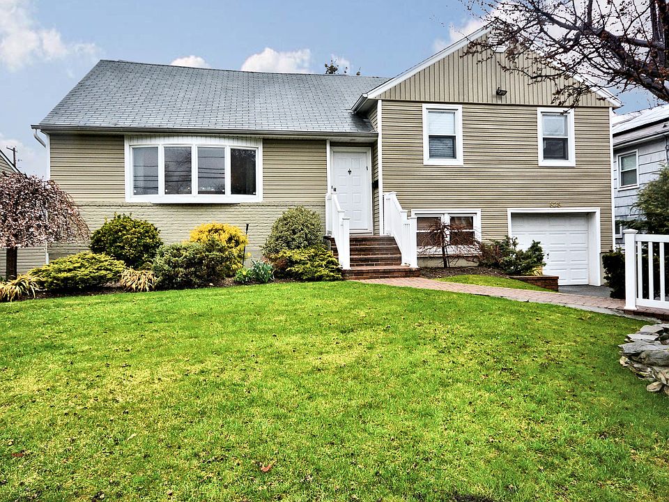 1st image of 828 Glen Dr