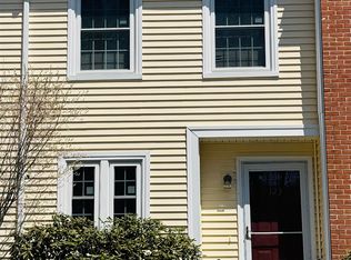 123 Fox Hollow Way, Manchester, NH 03104