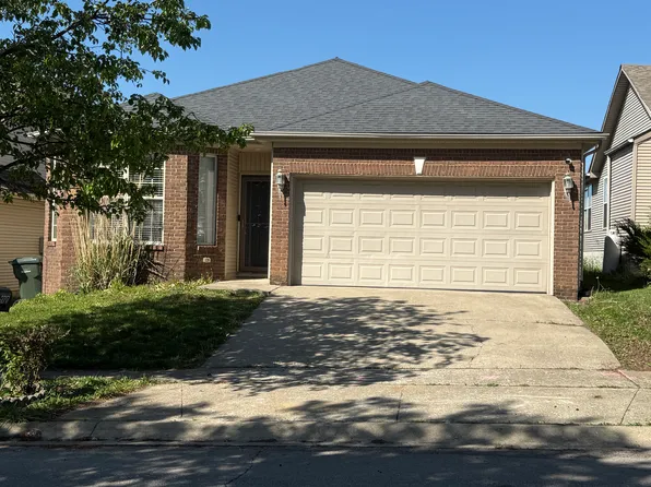 2717 Wigginton Point, Lexington, KY 40511