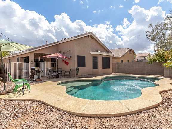 2nd image of 2204 S 83rd Ln