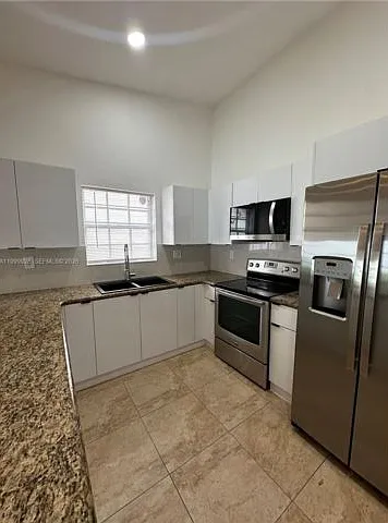 7862 SW 157th Ct — Photo 12