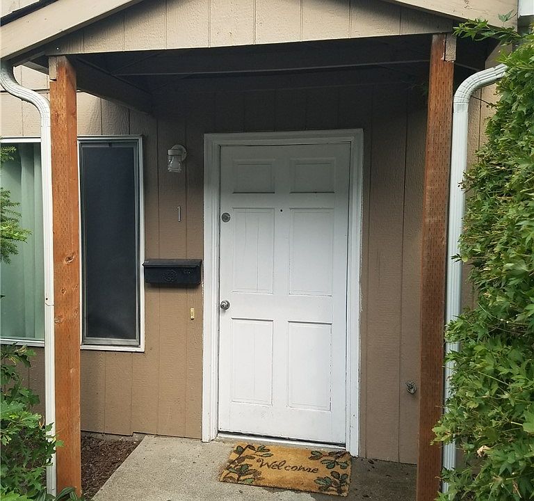 2nd image of 934 9th Ave