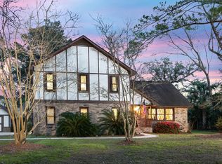 634 E Hobcaw Dr, Mount Pleasant, SC 29464