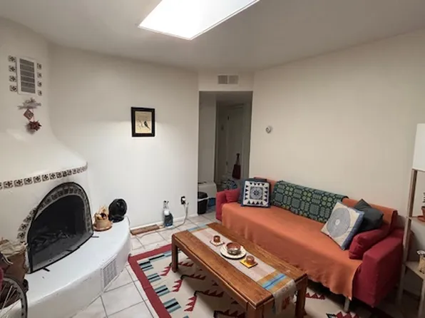 2395 Camino Capitan #3, Santa Fe, NM 87505
