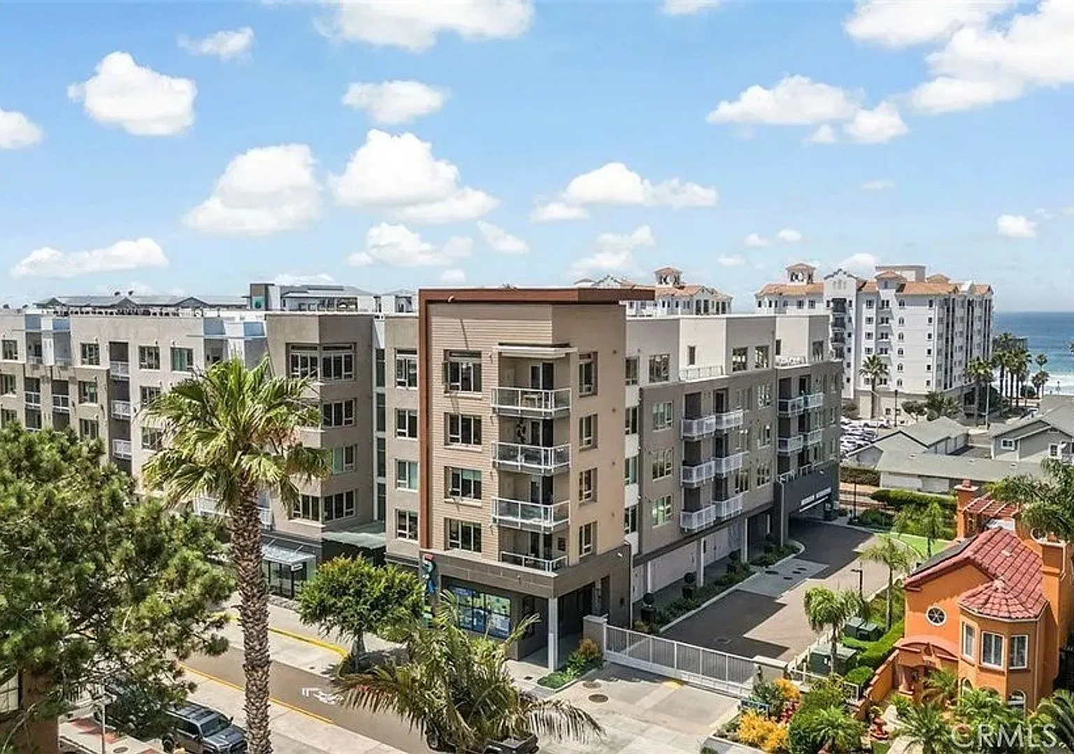 Modern Downtown Condo at SALT — Photo 1