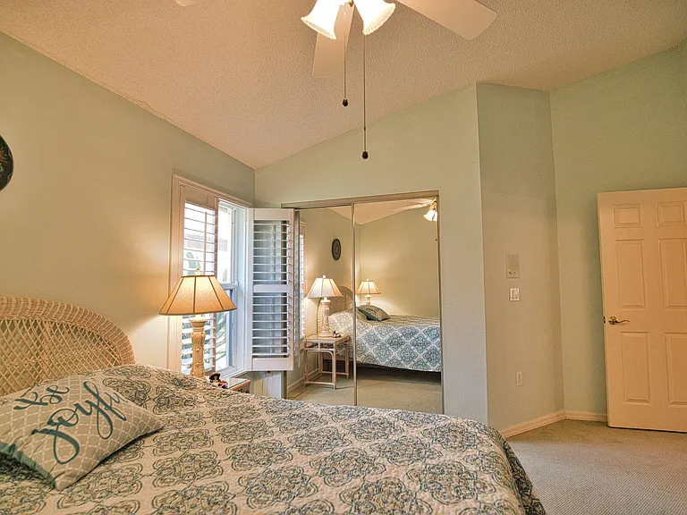 1191 Harbor Town Way — Photo 31
