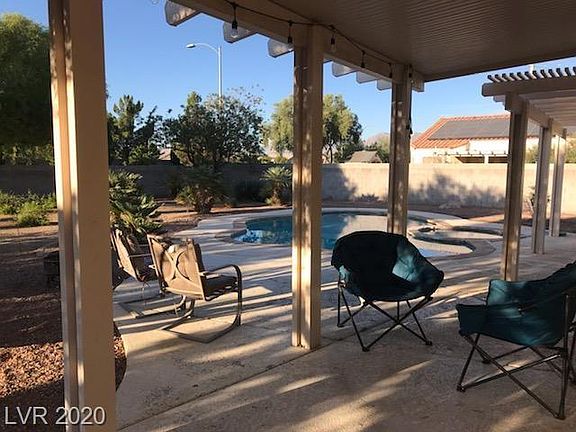 2nd image of 5917 Spinnaker Reach Ave