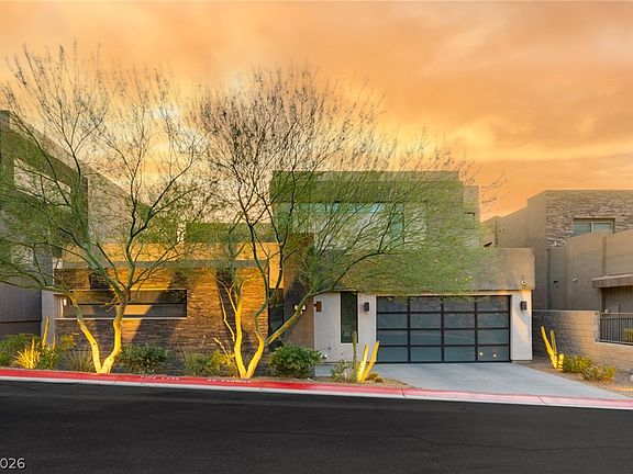 2nd image of 861 Vegas View Dr