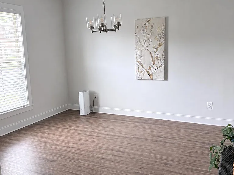 835 Chalkstone Ln — Photo 13