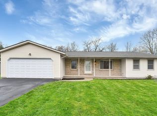 36 Carryback Dr SW, Pataskala, OH 43062