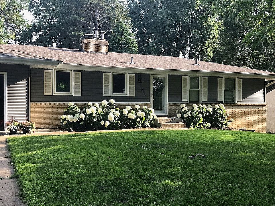 1st image of 1316 Hillcrest Dr NE