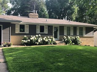 1316 Hillcrest Dr NE, Fridley, MN 55432