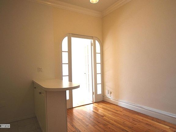 2nd image of 119 E 89th St APT 5A