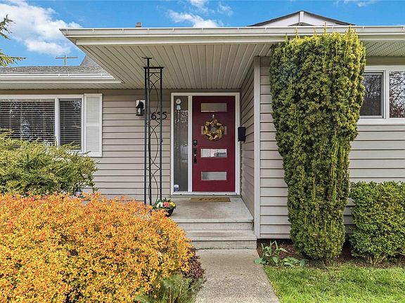 5th image of 655 Rothwell St